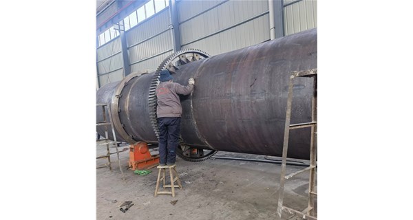 酒糟干燥使用什么烘干機？